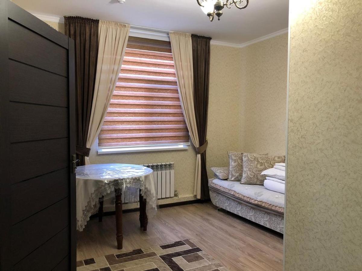 Keruen Hotel Taraz Luaran gambar