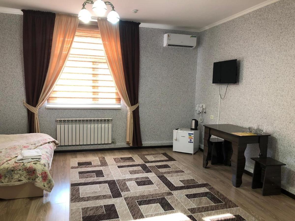 Keruen Hotel Taraz Luaran gambar